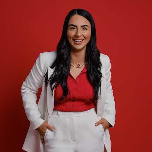 Emma, a female home lending executive, profile photo.
